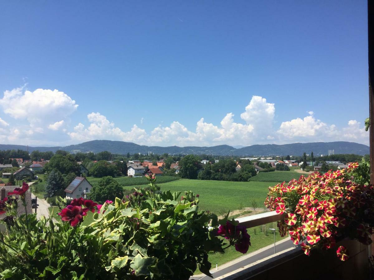 Komfortables Appartement/Garconniere In Graz Fuer Urlaub Und Geschaeftsreisen Esterno foto